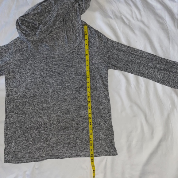 Gibson Off The Shoulder Grey Sweater - Picture 8 of 16